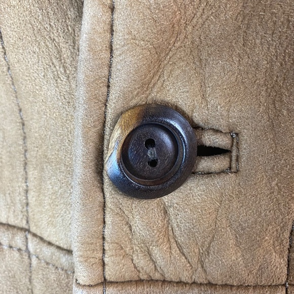 VINTAGE Marlboro Man Rancher Sheepskin Shearling Coat Tailored for Woman in Tan - Picture 4 of 12